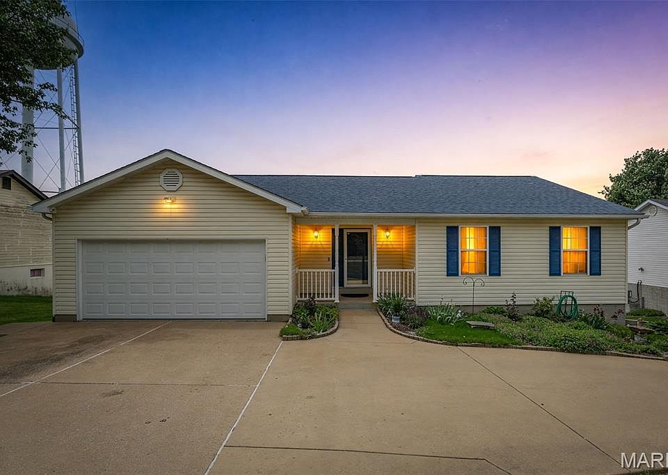 1st image of 1553 Scenic Dr