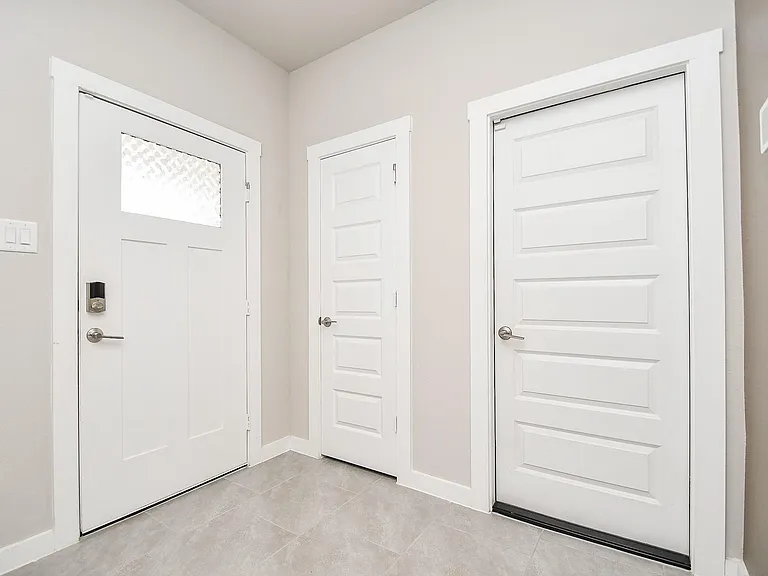 3831 Sparkman Ln — Photo 3
