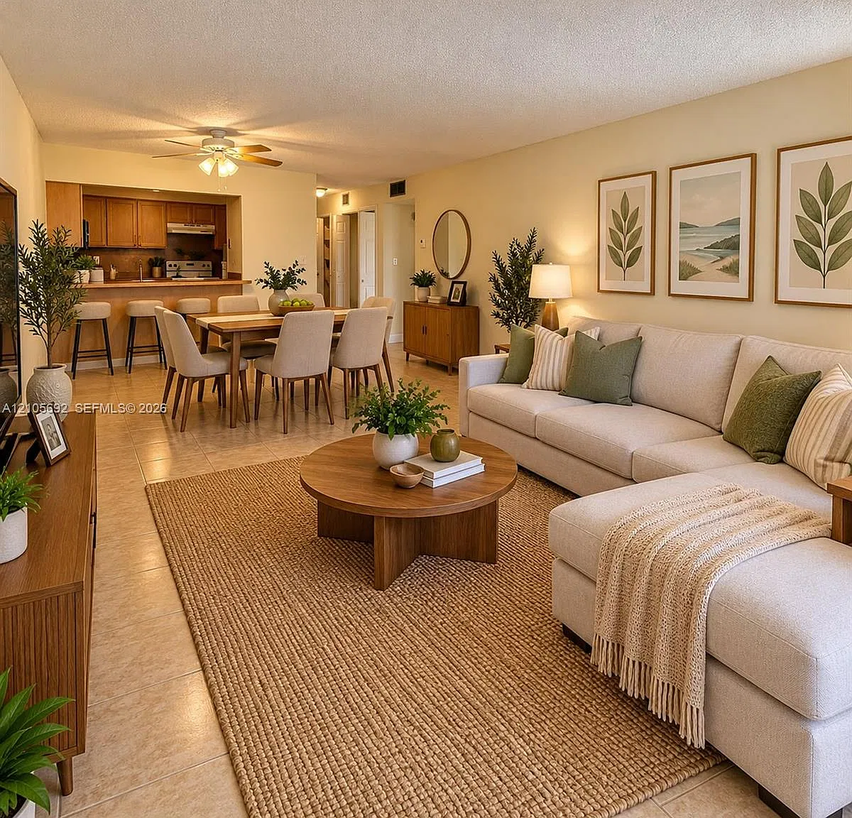 Coral Gate East Condo — Photo 1