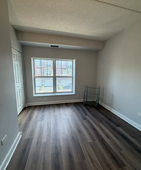 390 W Mahogany Ct #203 — Photo 5