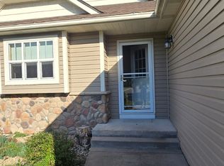 7818 Century Trl, Lino Lakes, MN 55014