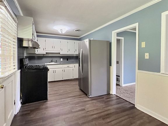 5th image of 168 Grovewood Ct