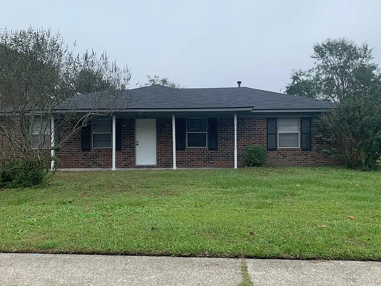 120 Glenn Bryant Rd — Photo 1