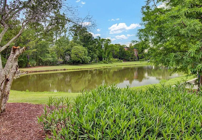 125 Pier View St #209 — Photo 47