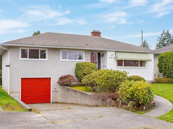 2930 Oriole St, Saanich, BC V8R 2W8