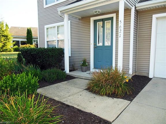 2nd image of 5621 Saint Thomas Ln