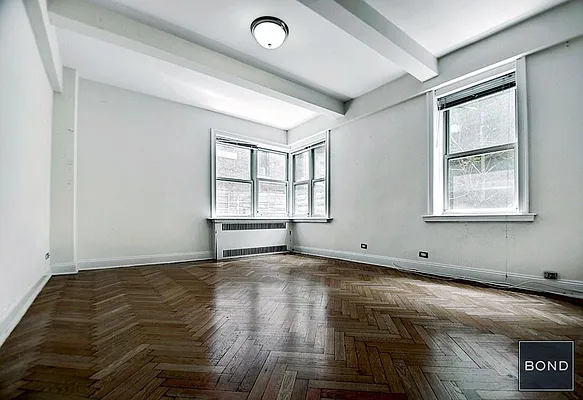 Rented by Bond New York | media 24