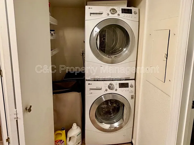 2625 Pirineos Way #226 — Photo 8