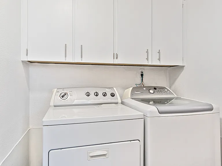 4716 S Warner St #B — Photo 8