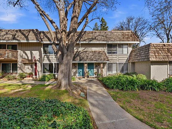 2nd image of 4744 Canyon River Ct