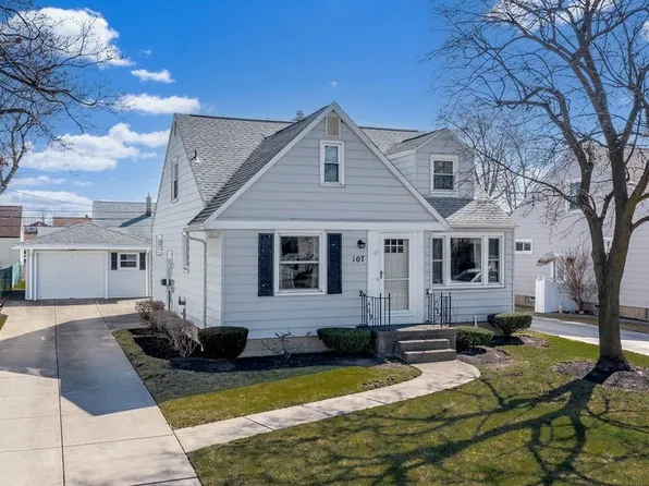 107 Blackstone Blvd, Tonawanda, NY 14150