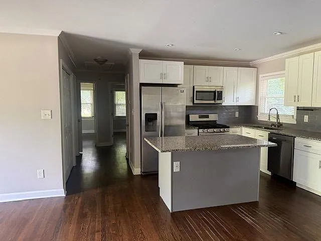3155 Beech Dr — Photo 6