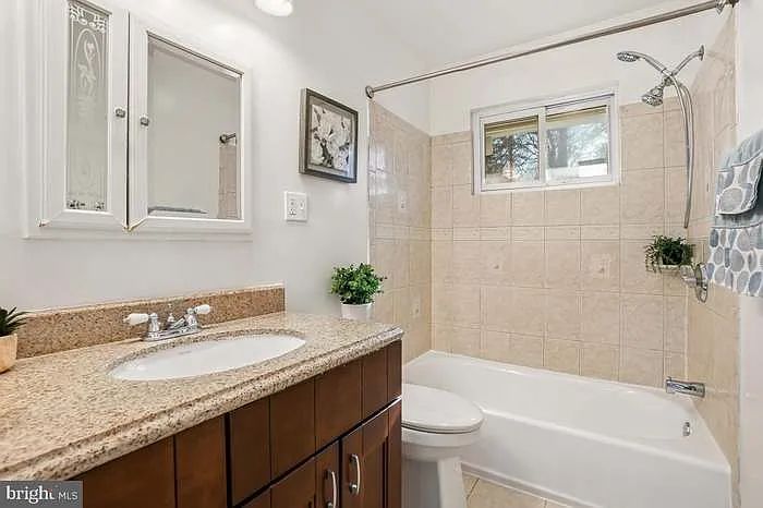1021 Brice Rd — Photo 4