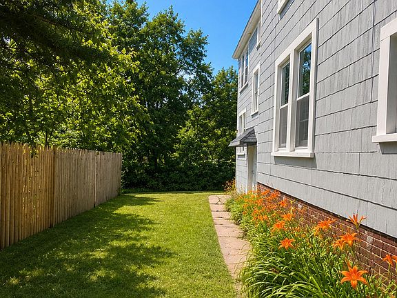 2nd image of 2108 Wesley Ave