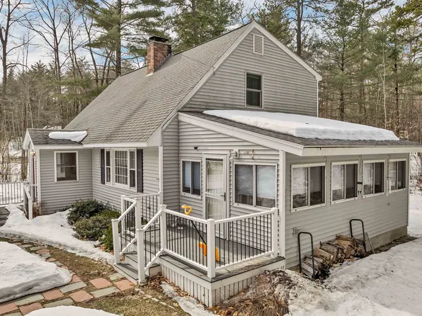 39 Deer Cove Road, Ossipee, NH 03814