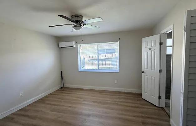 800 Moffett St #3 — Photo 5