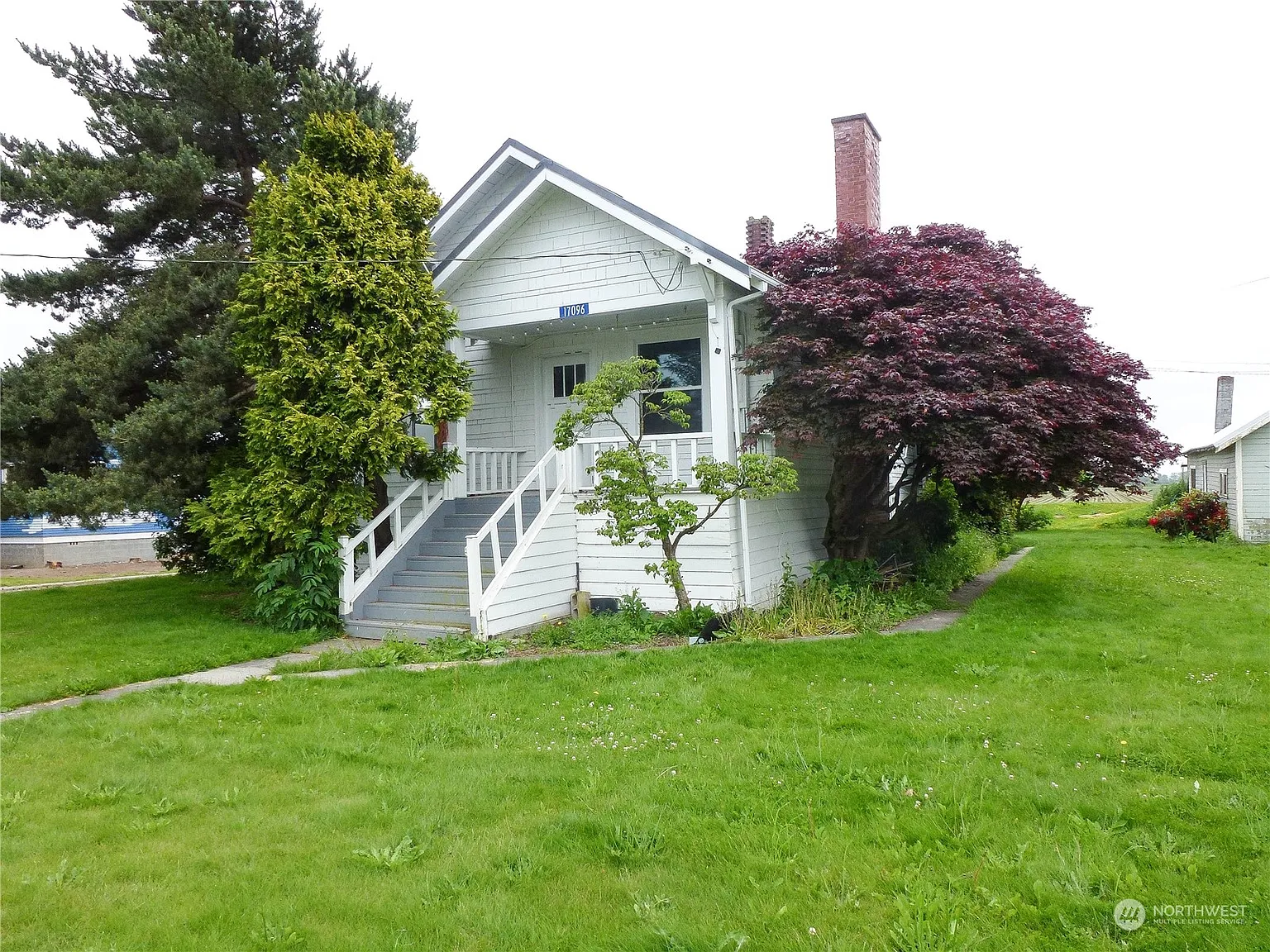 17096 Fir Island Road photo 1