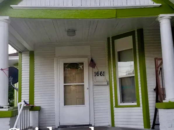 1661 Madison Ave SE, Grand Rapids, MI 49507