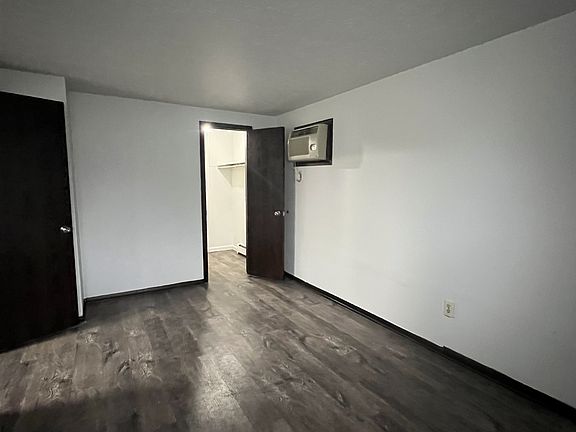 4th image of 1877 Turner Blvd #D