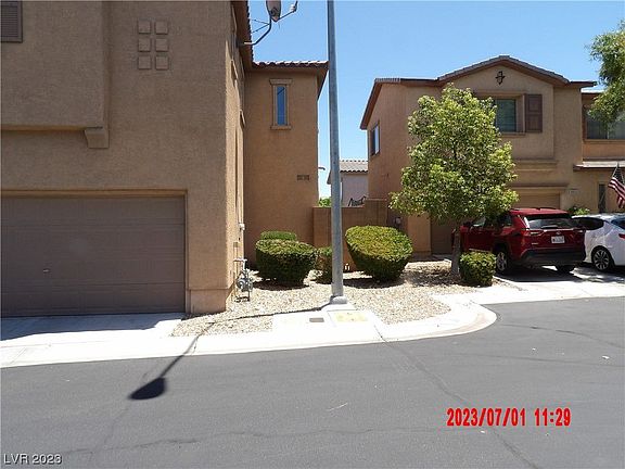 4th image of 8951 Harmony Grove Ave