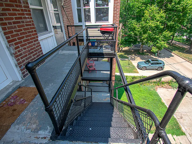 710 Leland Ave #2S — Photo 66