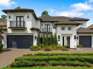 22 E Loftwood Cir, The Woodlands, TX 77382