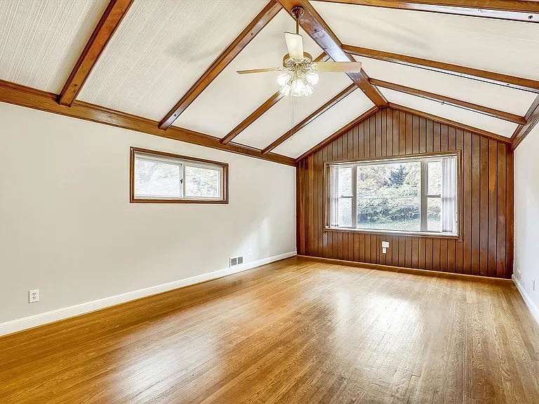 3503 E West Hwy — Photo 7