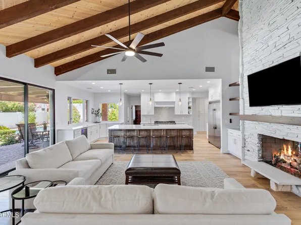 3152 E FOX Street, Mesa, AZ 85213