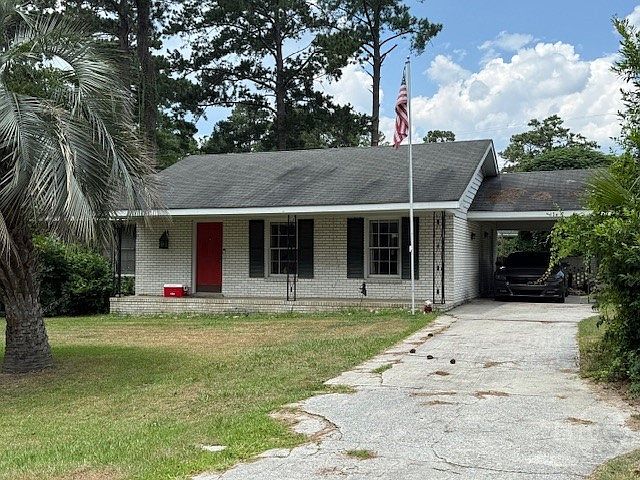 2nd image of 432 Cliff Drive