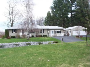 5210 Randel Rd, Durhamville, NY 13054