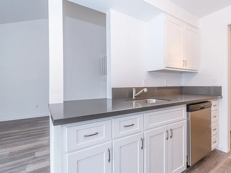 one bedroom kitchen