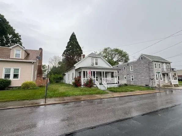 263 E St, Carlisle, PA 17013