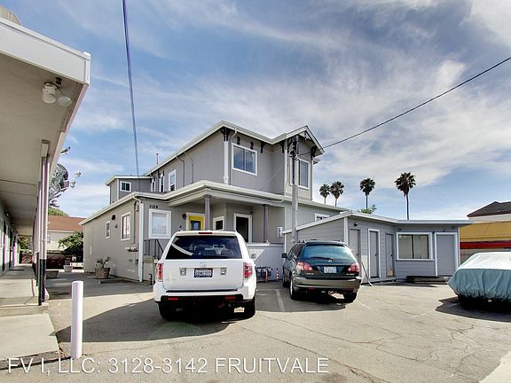 2nd image of 3138 Fruitvale Ave APT 04