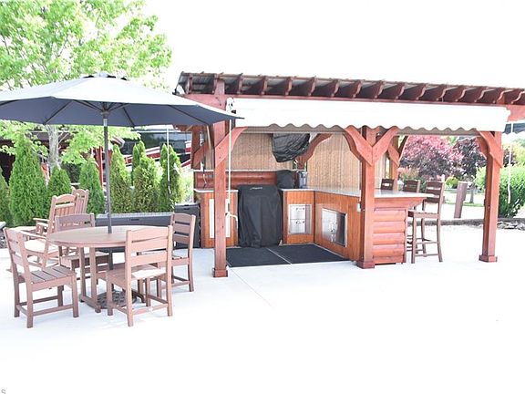 5th image of 2524 Edmonds Rd #27