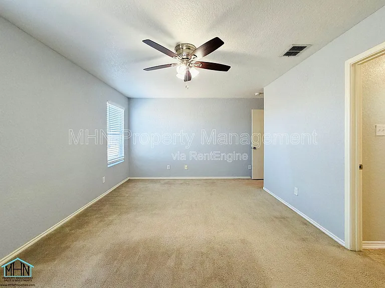 5630 Sendero Spg — Photo 22