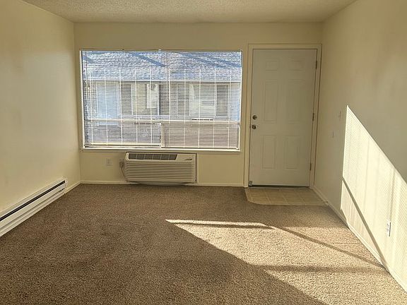 3rd image of 1001 S 41st Ave #2