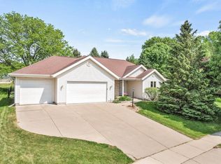 4007 Valley Ridge Rd, Middleton, WI 53562
