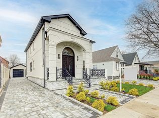 16361 20th Ave, Whitestone, NY