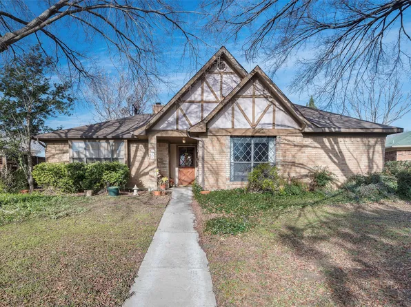 612 Phillips Dr, Coppell, TX 75019