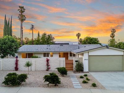 20523 Tiara St, Woodland Hills, CA, 91367