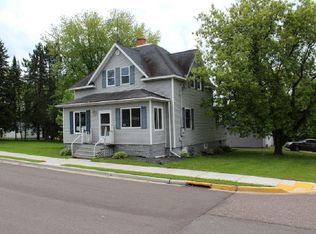 213 Duenow St, Athens, WI 54411