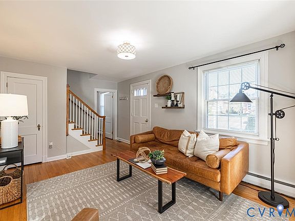 5th image of 2309 Essex Rd