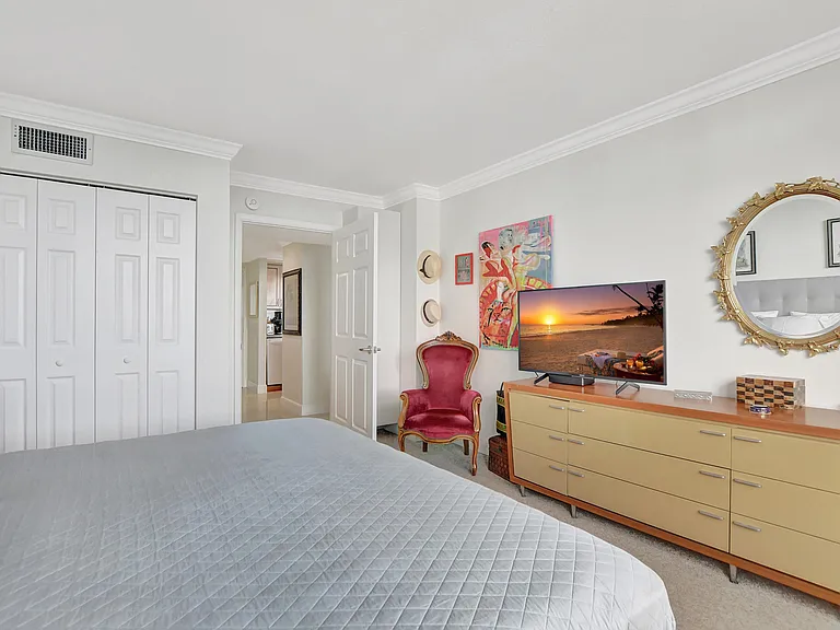 2121 N Ocean Blvd #1405E — Photo 24