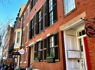 127 Charles St APT 3F, Boston, MA 02114