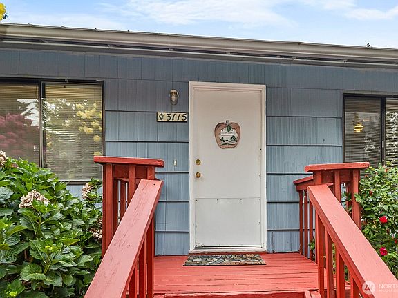 2nd image of 3115 170th Street SW