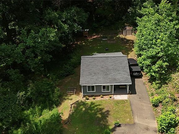 5th image of 2043 Old Grandview Rd