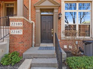 22187 W Village Dr #5, Dearborn, MI