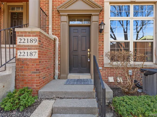 22187 W Village Dr #5, Dearborn, MI 48124