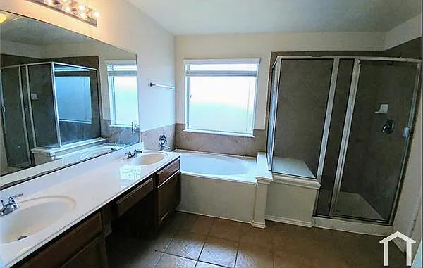 6143 Yorktown Meadow Ln — Photo 11