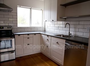 5922 N Albina Ave APT 5, Portland, OR 97217